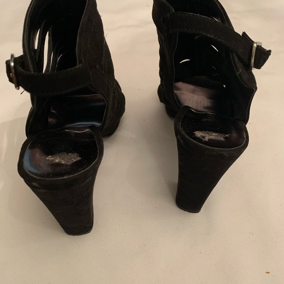 Carlos By Carlos Santana Ankle Booties - Picture 3 of 6